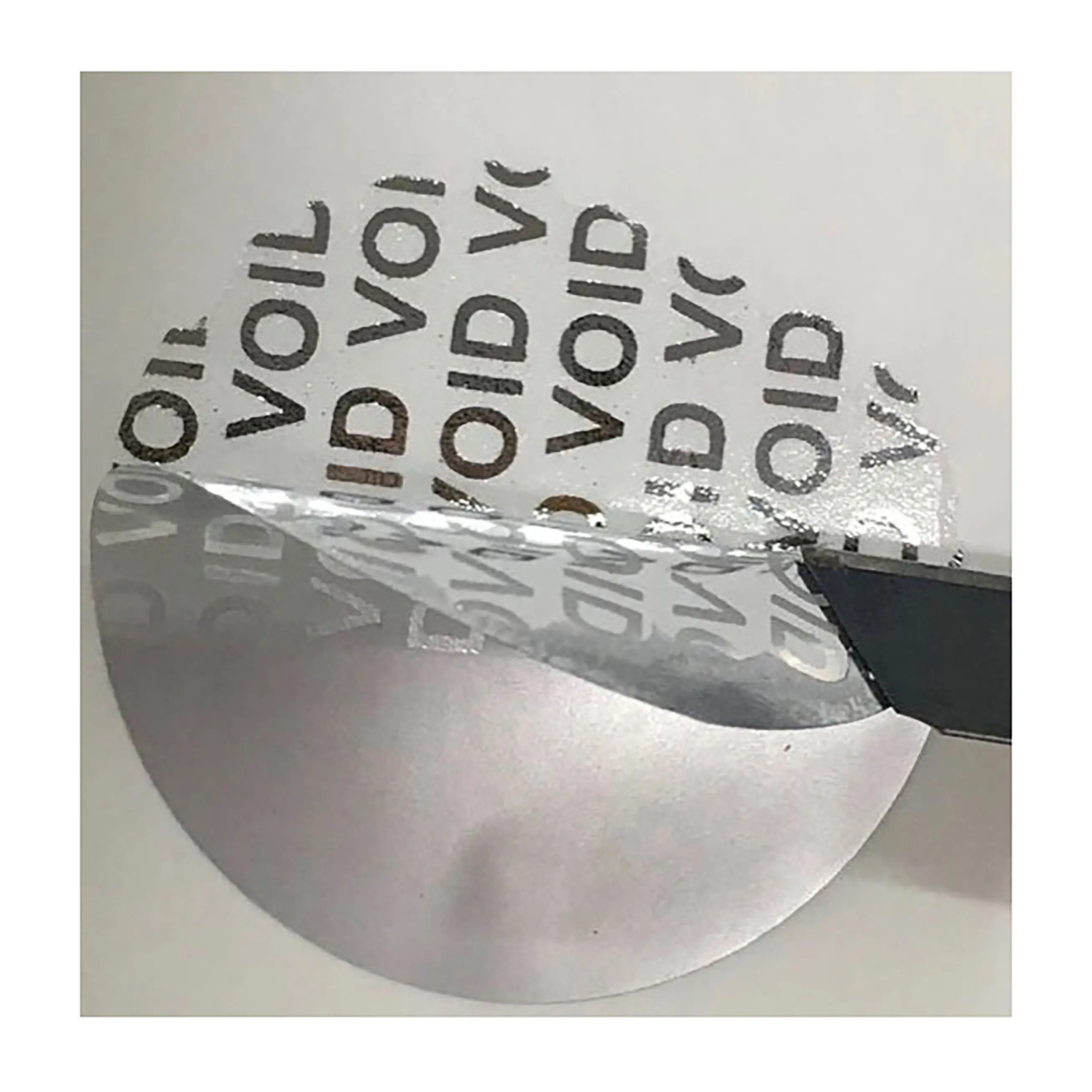 Etiqueta adesiva de vinil para produtos, etiqueta metálica prateada à prova d'água resistente a UV personalizada com suporte de papel e etiqueta de código de barras