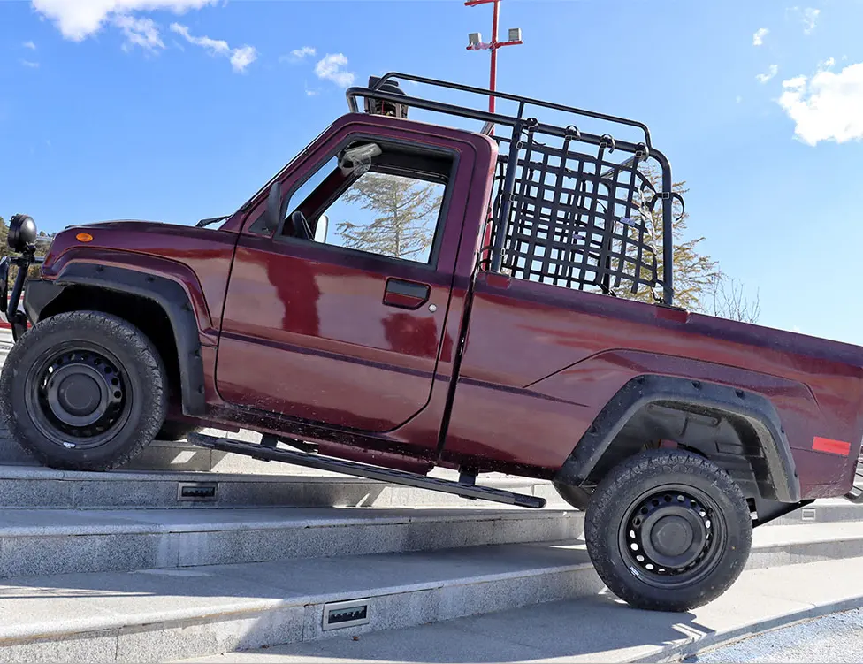 Pickman elektrikli otomobil yeni elektrikli pikap araba elektrikli kamyon 4x4 elektrikli yardımcı araç kargo kutusu ile kamyonet