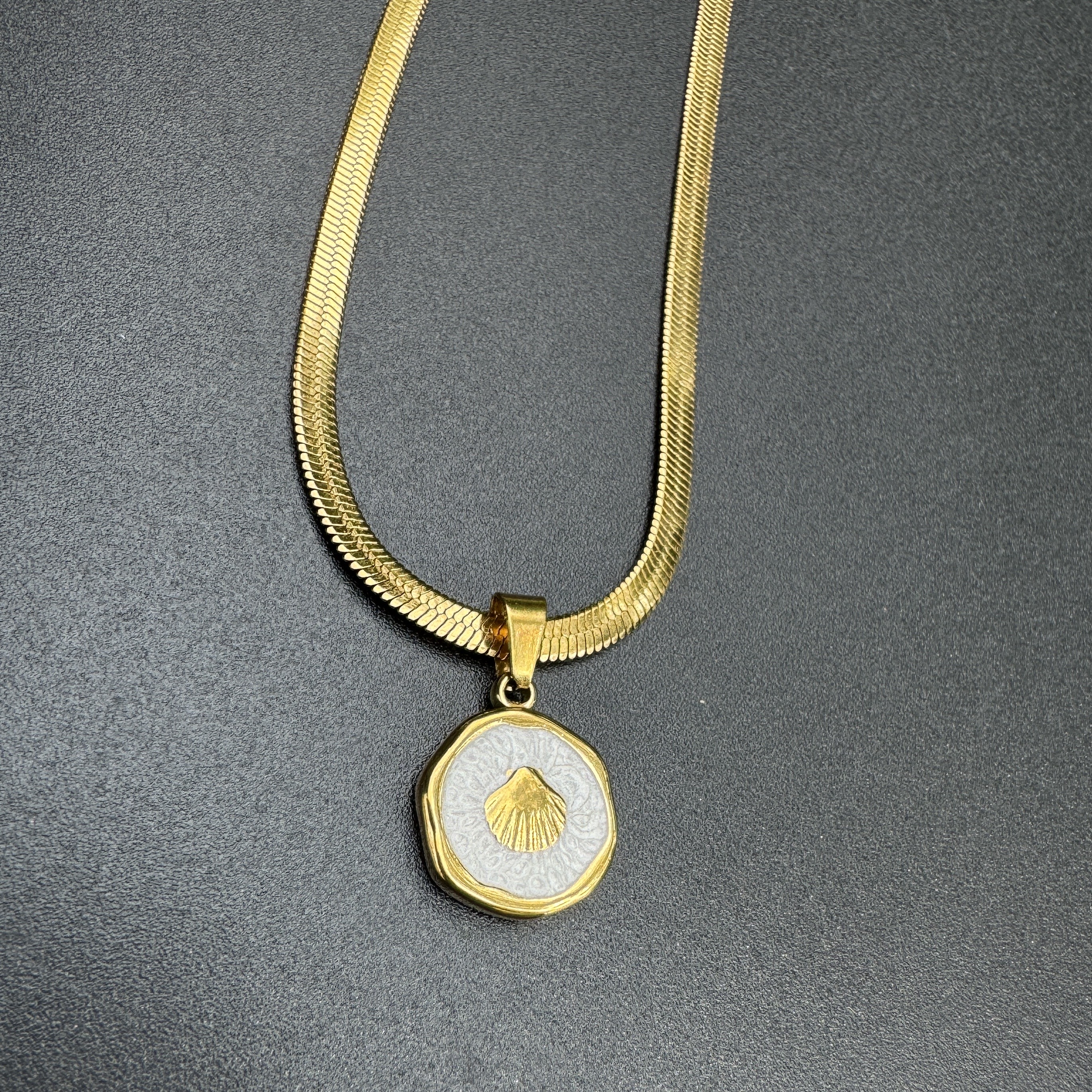 Gold shell