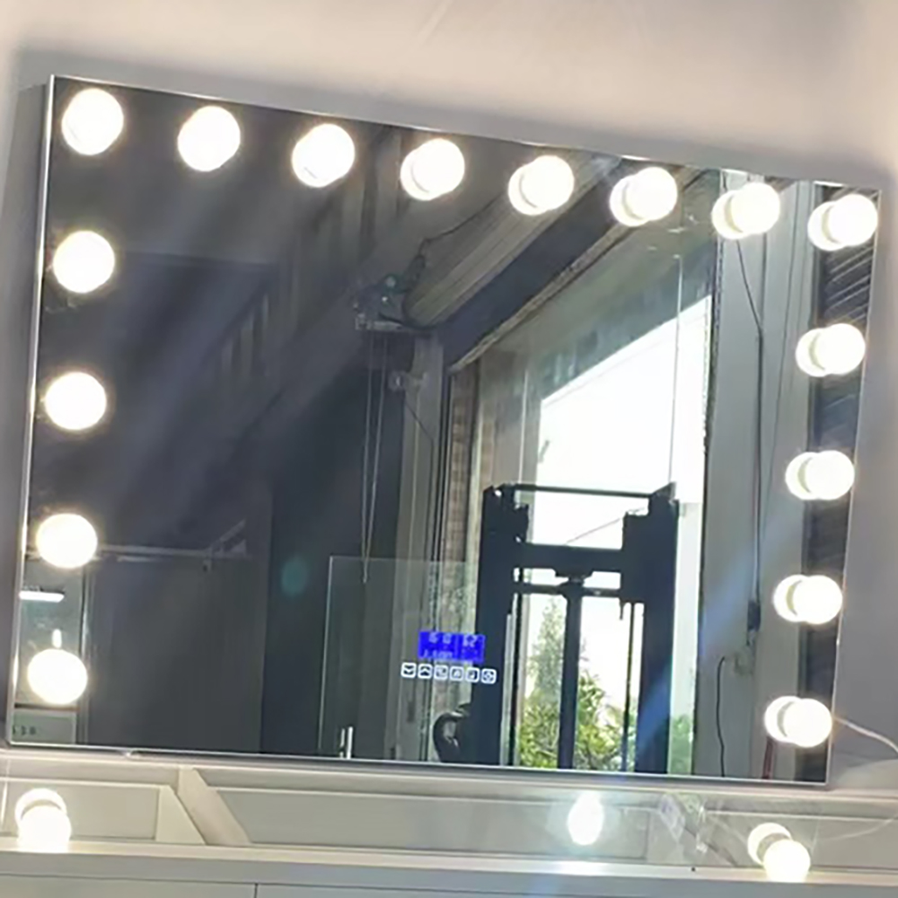 Mirror+light