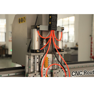 Profession elle Doppelfunktions-CNC-Gravier maschine für detailliertes Schnitzen - Product Image 6