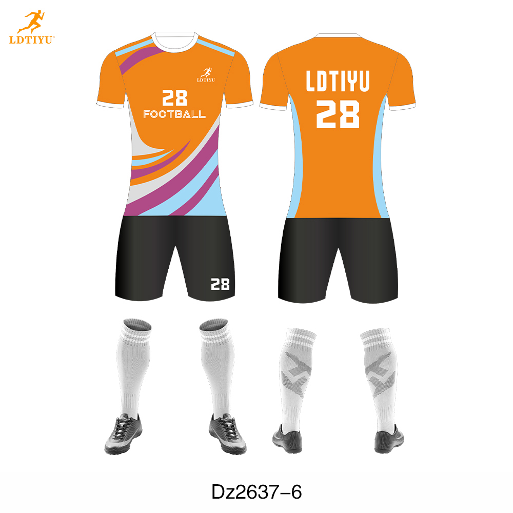 Custom Training Football Kits: Loose-fitting and Comfortable