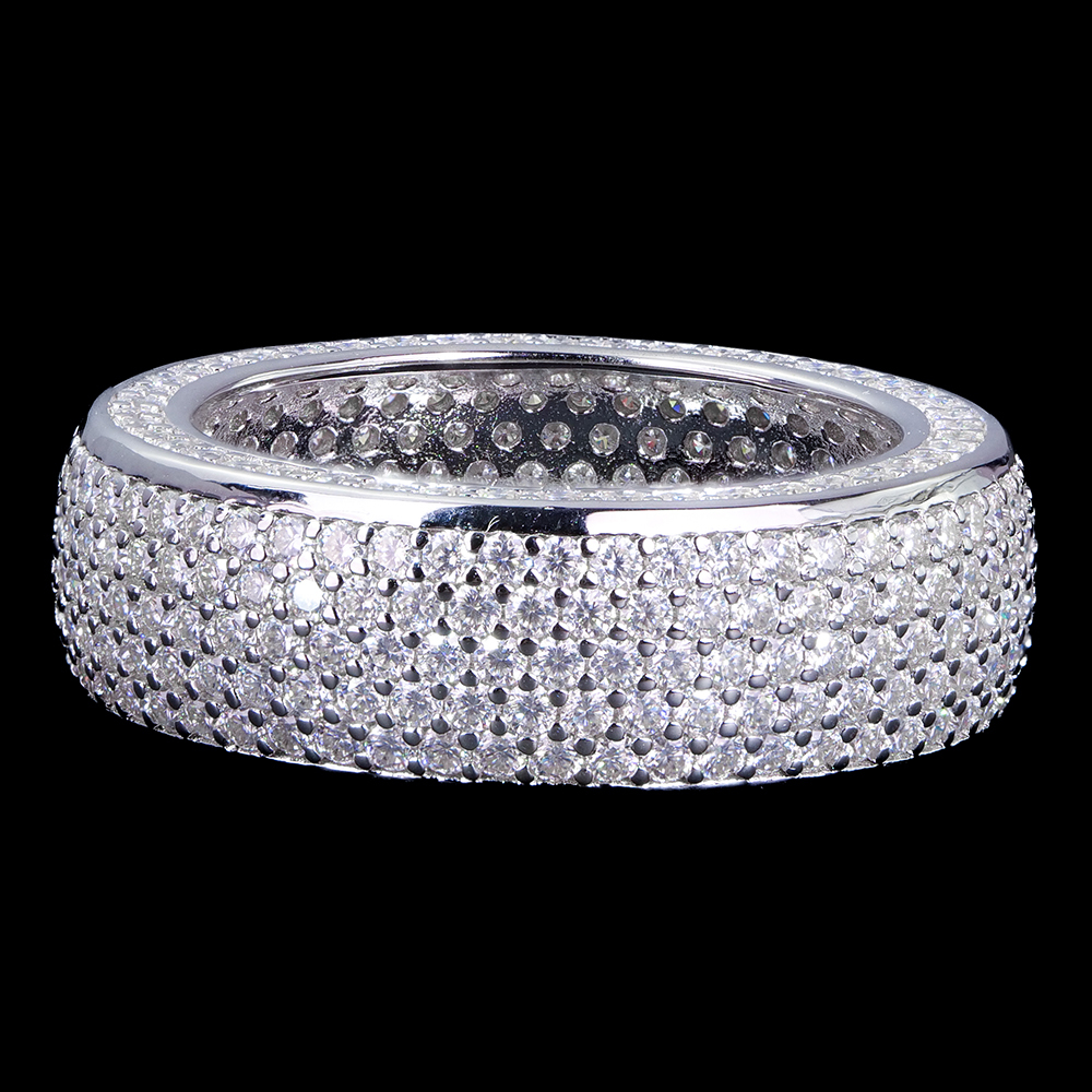 anello con montatura completa in moissanite argento
