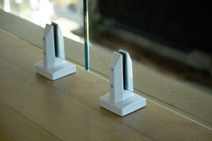 ลูกกรงสแตนเลสสตีลและกระจกนิรภัยสำหรับราวที่ปลอดภัยแบบไม่มีกรอบเงา - Product Image 3
