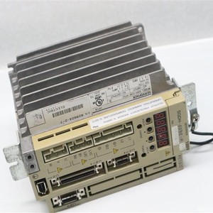 SGDH-02BE-R Controller PAC dedicato PLC e Server Driver PLC Controller servomotore YASKAWA - Product Image 3