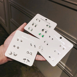 Basit moda bir hafta küpe seti 7 pairs bir kağıt takı toptan kore hoop sevimli zirkon küçük kızlar için küpe seti - Product Image 2
