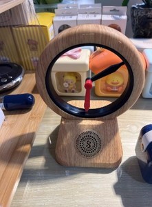 2023 khuyến mại Quà Tặng Retro FM TF Loa Bluetooth không dây với đi bộ lạc hậu đồng hồ - Product Image 2