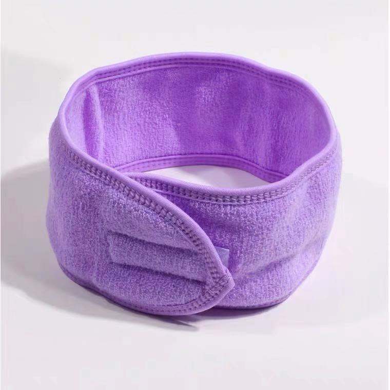 สีม่วง