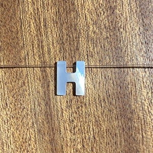 Basit doğal beyaz kabuk deniz kabuğu 10MM İlk A-Z mektup boncuk DIY kolye bilezik küpe yapma aksesuarları için - Product Image 5