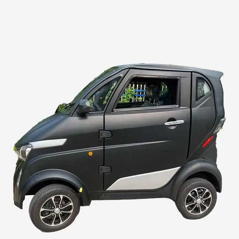 Mini véhicule électrique de haute qualité à faible vitesse batterie au lithium COC véhicule électrique chinois à quatre roues double porte 2023 nouveau cee