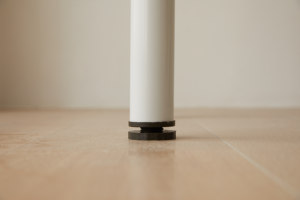 Mesa de ordenador plegable blanca que marca tendencias 2024 para sostener libros y uso de oficina - Product Image 6