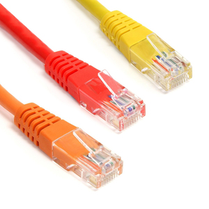 Cavo di rete ad alta velocità a colori personalizzato con alimentatore schermato UTP <span class=keywords><strong>FTP</strong></span> <span class=keywords><strong>CAT5E</strong></span> CAT6 2C cavo di alimentazione per cablaggio della telecamera CCTV