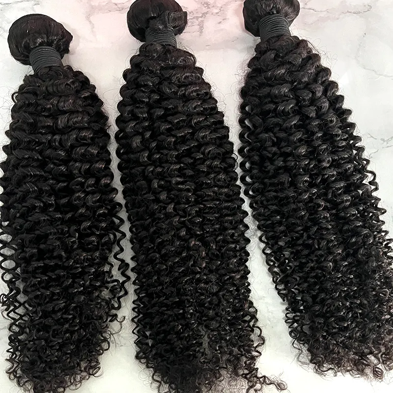 Fasci di capelli ricci profondi ricci crespi di colore naturale del prodotto caldo tessono fasci di capelli umani grezzi per le estensioni delle donne nere