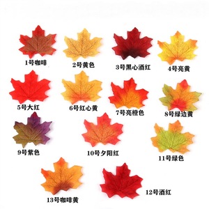 50PCS Set 8CM Artificial Maple Leaf Thanksgiving Christmas Fabric Leaf Decorations - Product Image 5