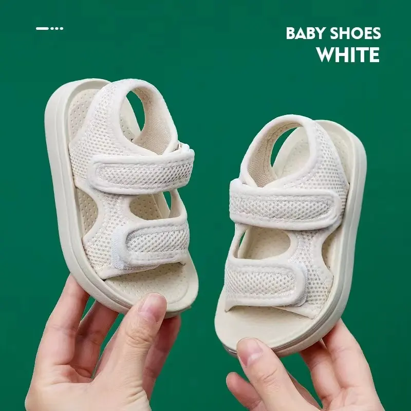 Chaussures de marche respirantes durables et douces pour bébés en tissu d'été de style coréen pour la plage