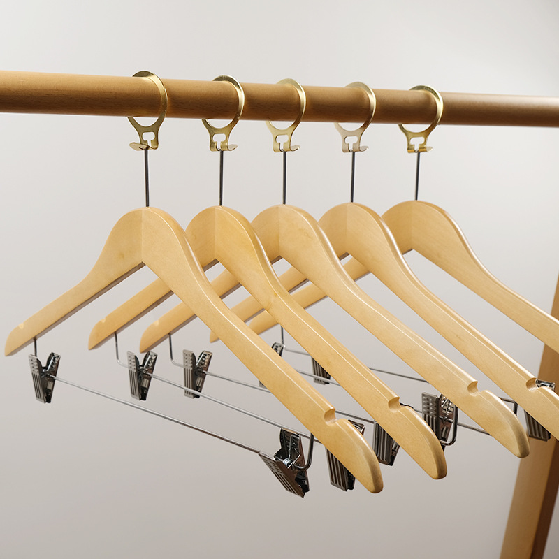 Bois sans clips métalliques