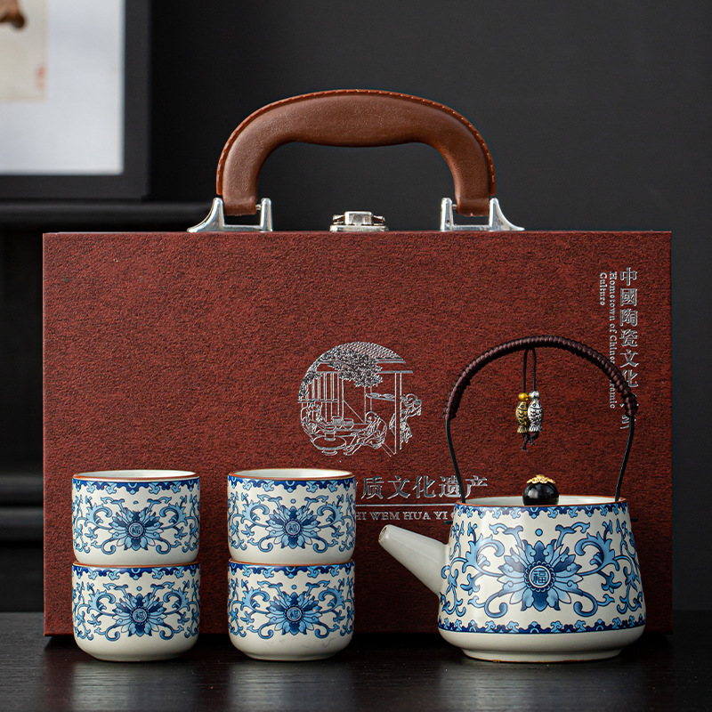 Bleu et blanc (porcelaine)
