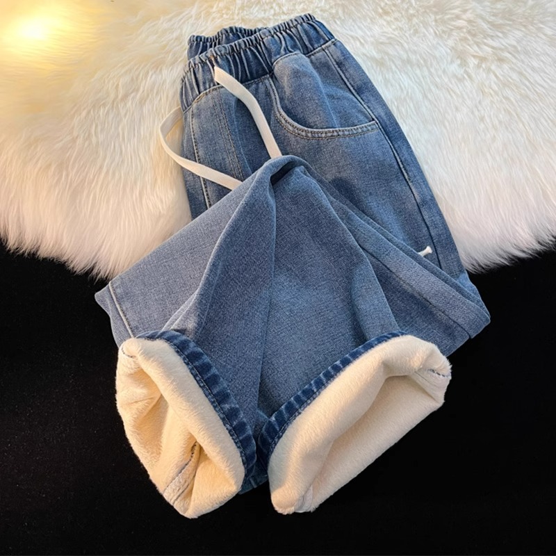 With fleece lining Blue