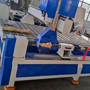 Enrutador CNC MT1325L, máquina de torno CNC multifuncional CNC de madera para torneado y corte de madera