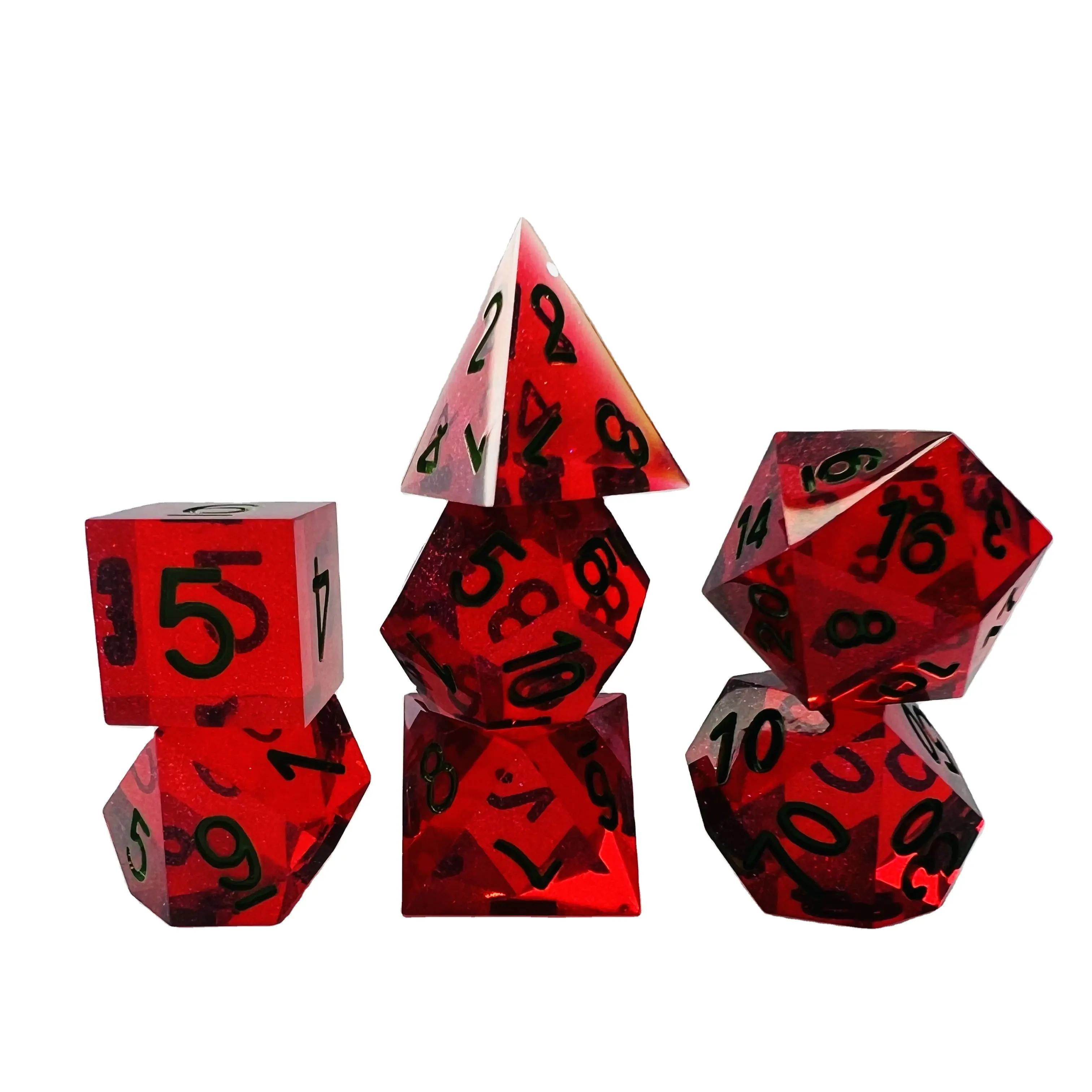 Квадратные кубики из смолы с индивидуальным логотипом, красные светящиеся многогранные кубики с зеленым шрифтом для D & D Rpg Dungeons And Dragons