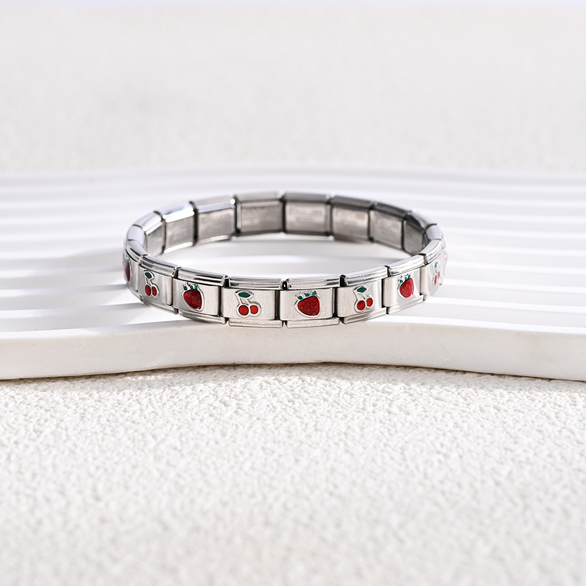 SC-0489 Silvery