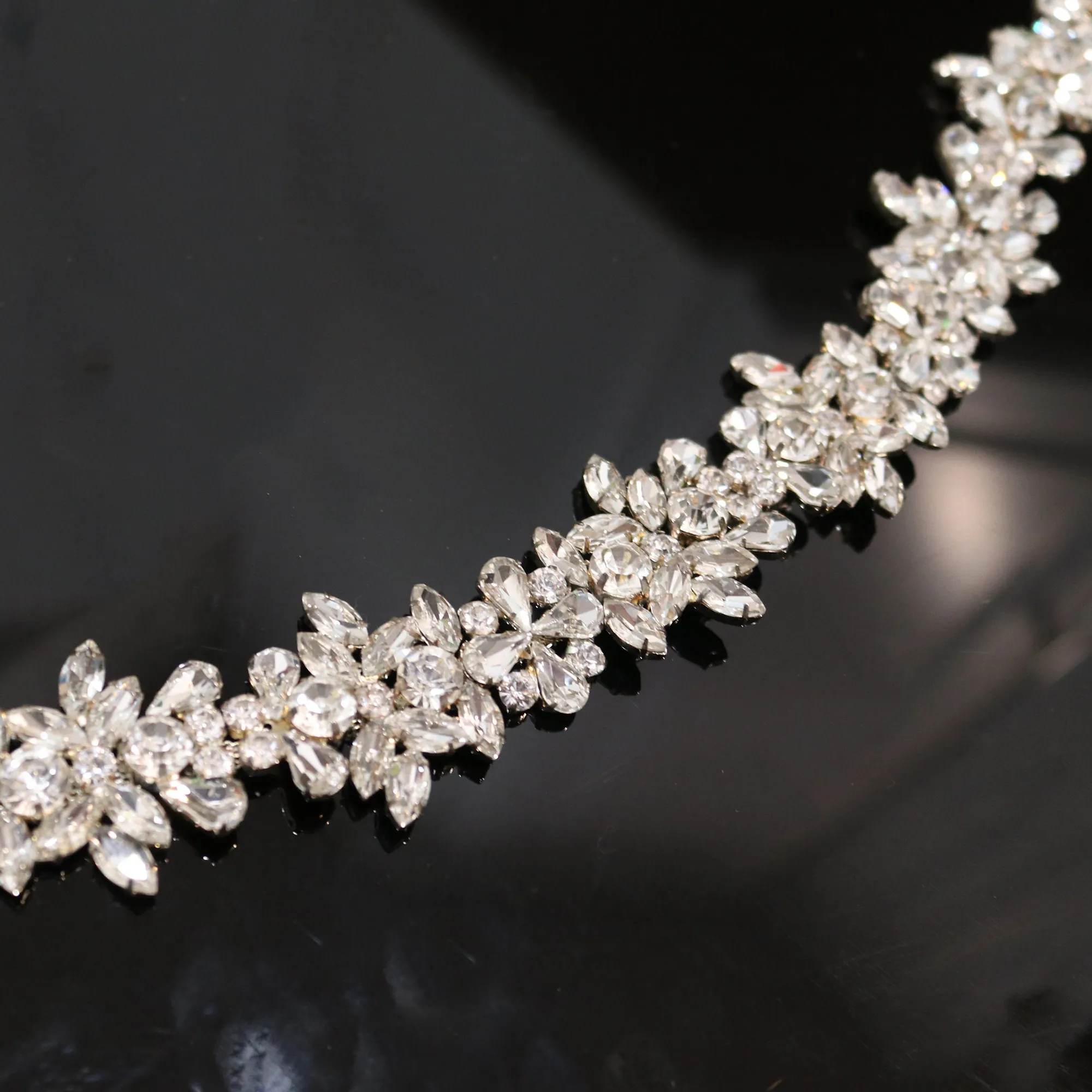 Cadenas de diamante cobre brilhante cristal baseado strass cadeia trim para decoração do vestido