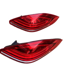 Yüksek kalite yeni 971.1 <span class=keywords><strong>LED</strong></span> arka lambası montaj 0E971941031/0E971941032