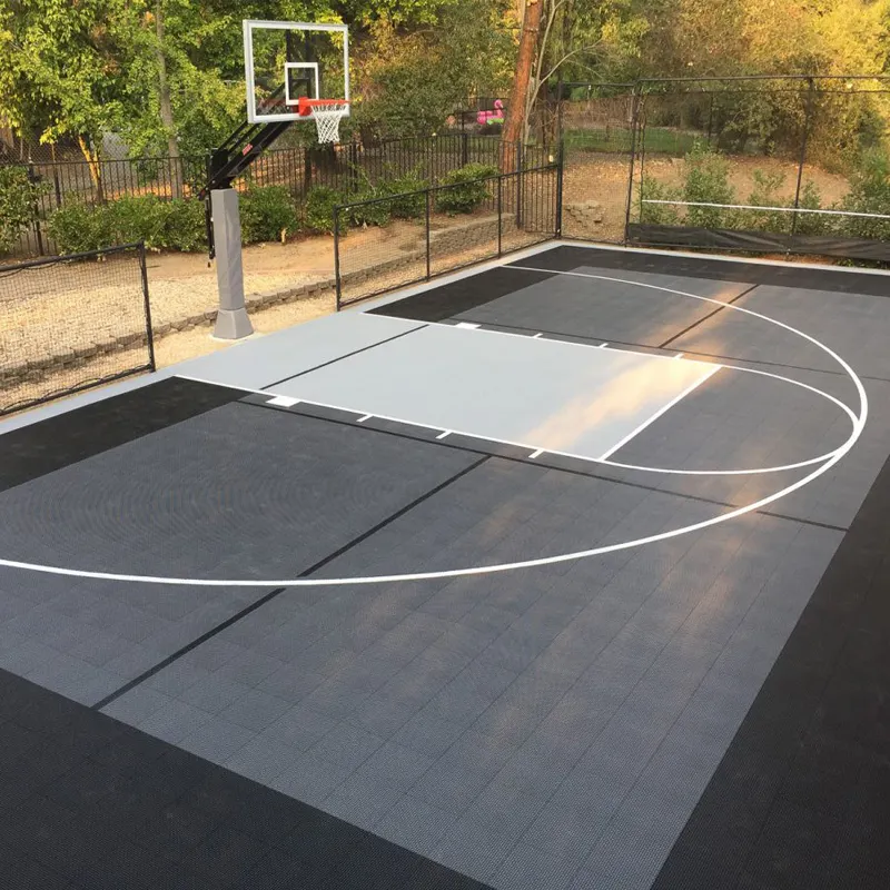 Plancher de terrain de basket-ball extérieur bricolage pour carreaux de terrain de sport revêtement de sol en PP interlock échantillons gratuits