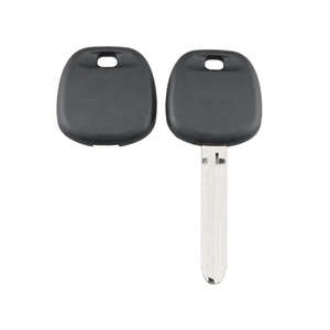 1998-2006 Toyot-A 89785-26020 TOY43AT4 692062กุญแจ Transponder (4C Chip) (PK3) TR47 - Product Image 4