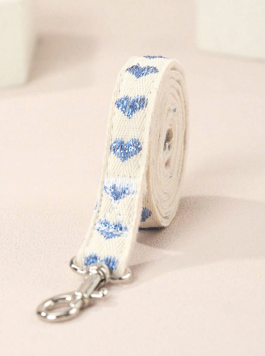 Blue pet leash