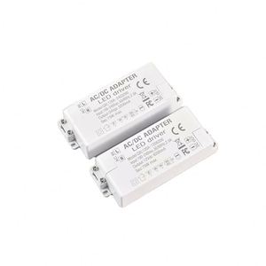 Adaptador de corriente LED de voltaje constante de 12V y 24V ENTRADA del controlador LED: 100-240V, 50/60hZ, salida: 12vdc 6200mA 75W Max - Product Image 1