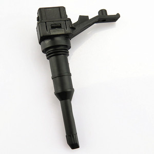アウディ用8090100200 A4 A6 A8 S2 S6 RS4VWパサート優れた車両マイレージスピードセンサー012409191D 012 409 191 D