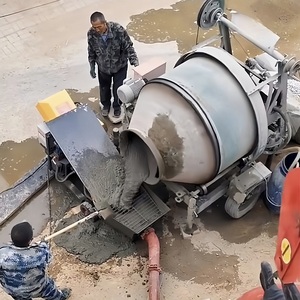 工厂定价便携式500升混凝土搅拌机施工Concrite搅拌机手动提升泵电机发动机变速箱