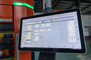 RAYMAX Competitive Price <strong>Automatic</strong> Hydraulic Cnc Press Brake <strong>Machine</strong>
