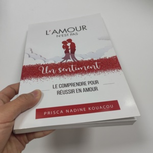 ใช้ไฟล์ Pdf ที่คุณส่งมา การพิมพ์หนังสือปกอ่อนแคตตาล็อกผลิตภัณฑ์ตามสั่ง