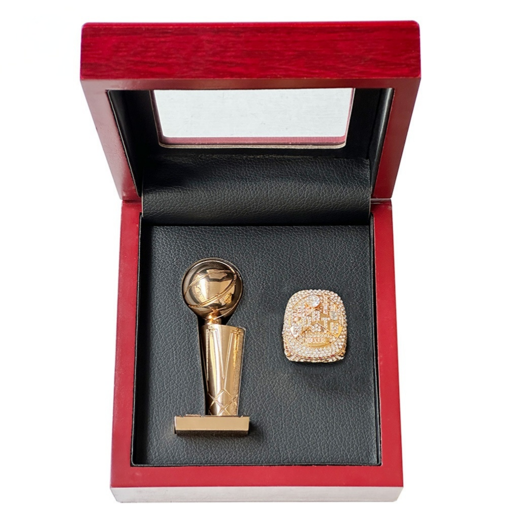 BOÎTE À BAGUES + TROPHÉE