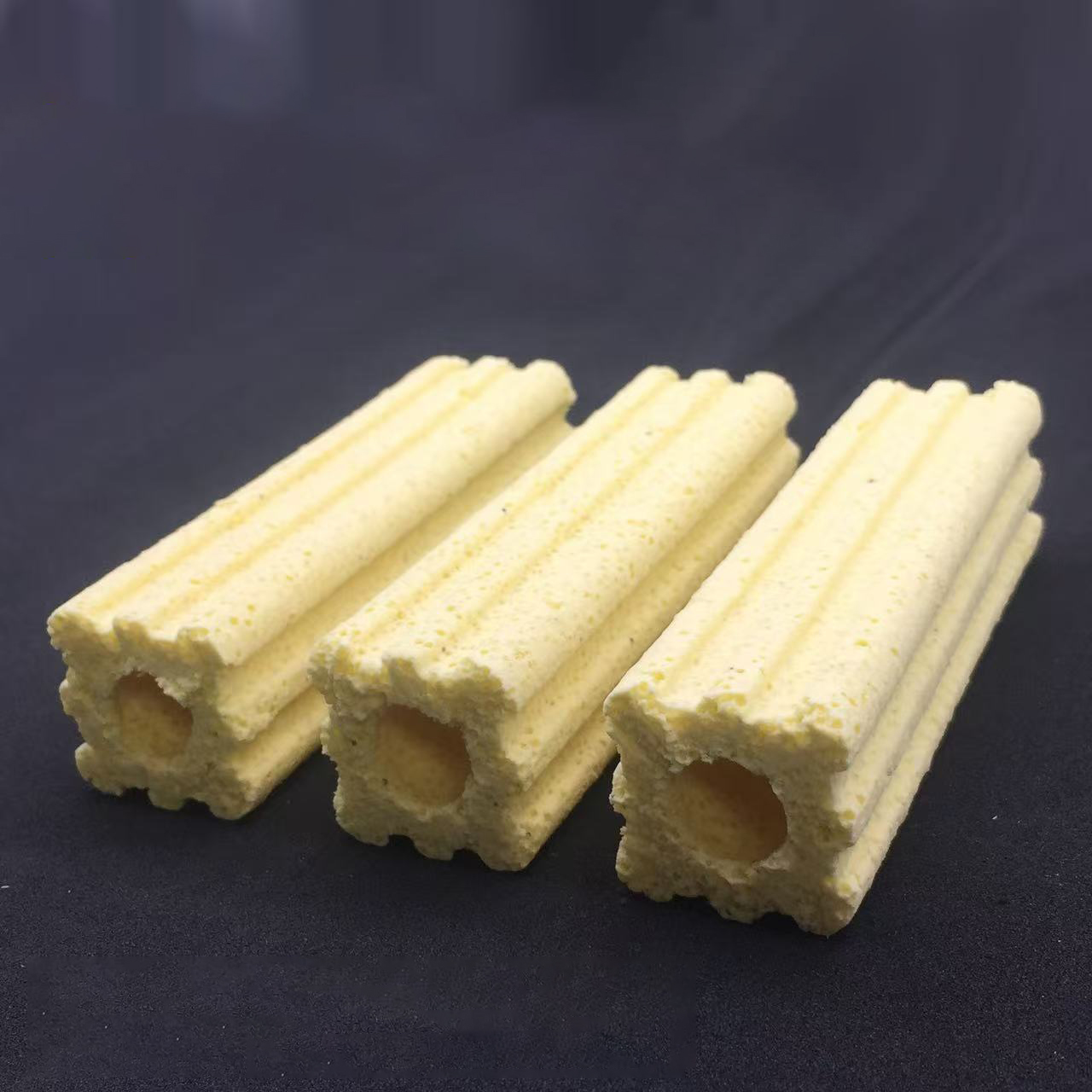 Yellow Eight Slot