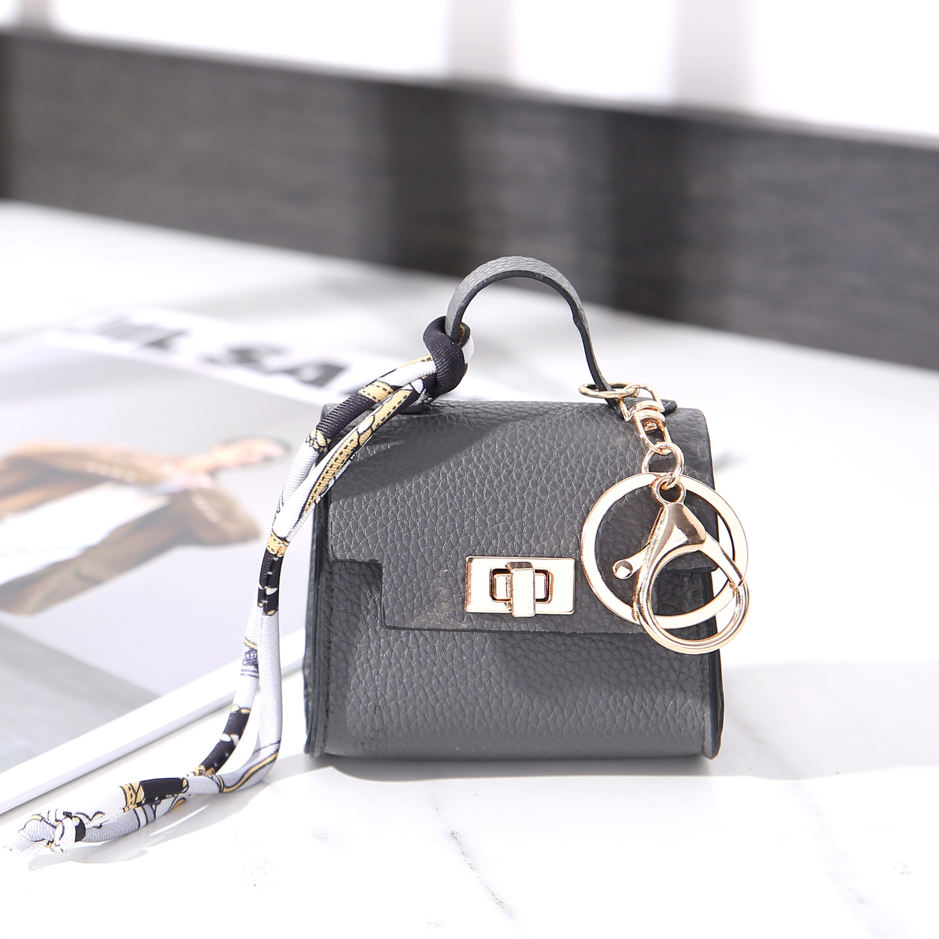 Kelly bag gray