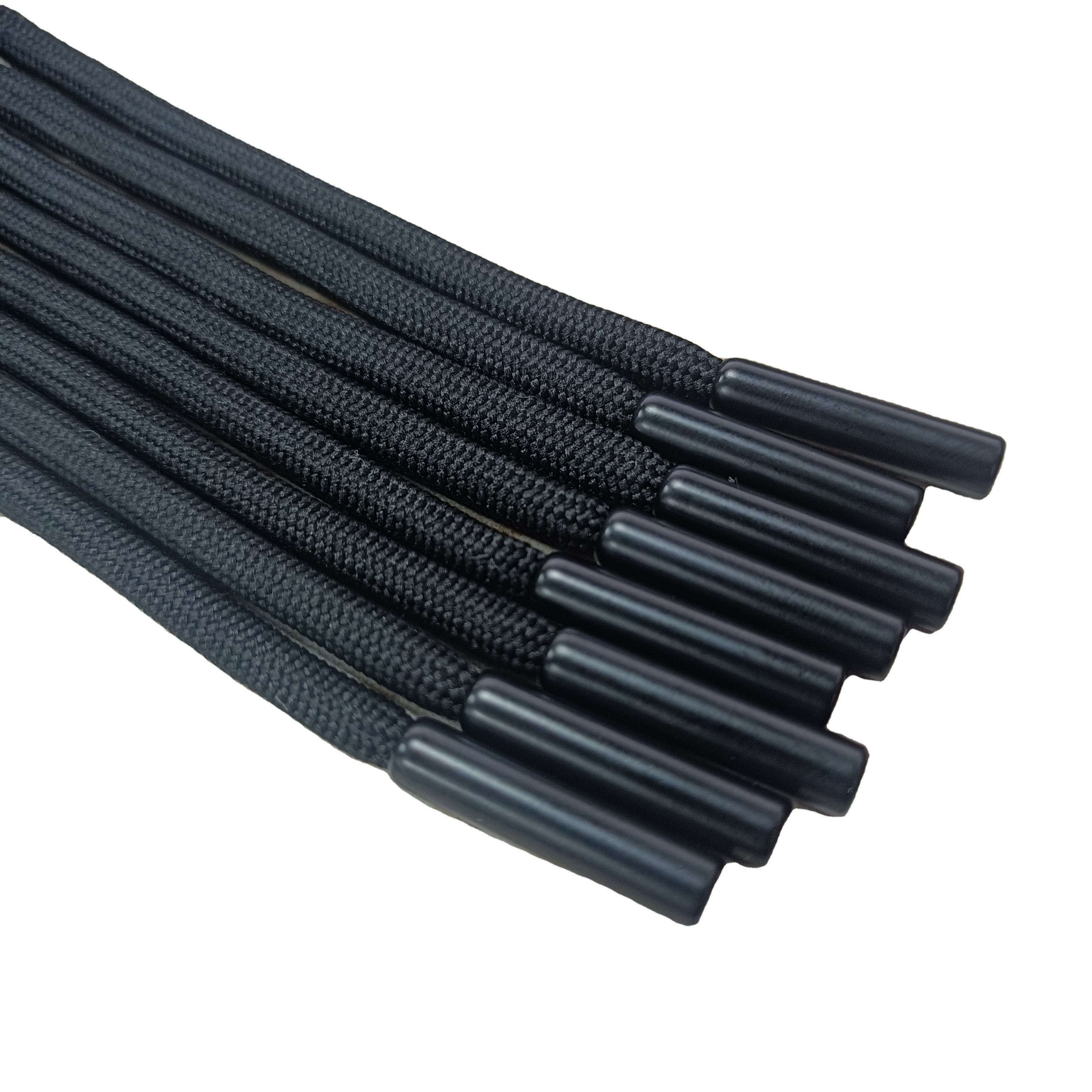 Color natural con puntas de plástico transparente.