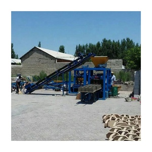 Máquina de fabricación de bloques de pavimentación de construcción de hormigón hueco, máquina automática de fabricación de ladrillos entrelazados de cemento a la venta - Product Image 4
