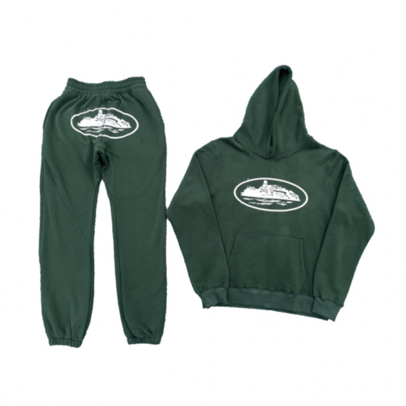 Traje verde oscuro