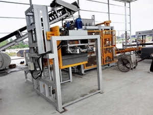 Línea de producción de bloques de nueva tecnología para uso en reciclaje Proveedor automático de paletas de bloques - Product Image 3