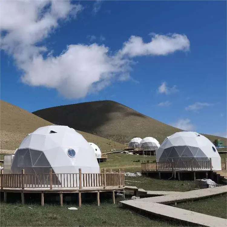 Tenda da campeggio per esterni semitrasparente con diametro di 6M, tenda a cupola per hotel dedicata alla mostra di campeggio all'aperto