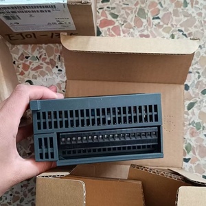 シーメンスSIMATIC S7-200 CN、CPU 224XPホストモジュールDC/DC、14入力/10出力、統合2AI/1AO 6ES7214-2AD23-0XB8/0XB0 - Product Image 4