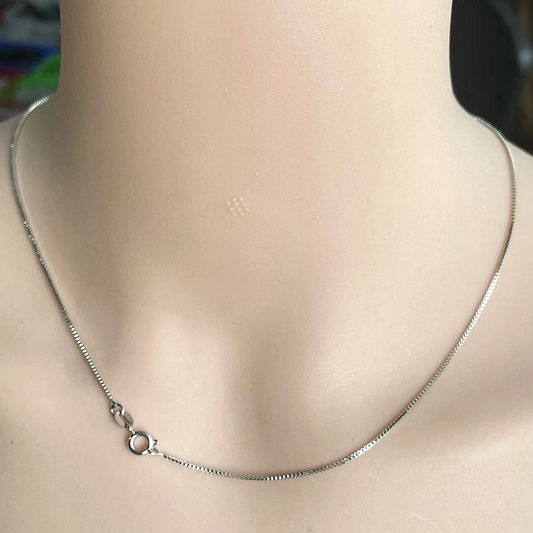 Boîte chaîne argent