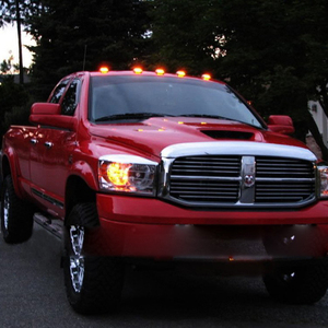 Marker koşu araba beyaz veya sarı <span class=keywords><strong>LED</strong></span> kabin çatı üst Marker koşu işıklar kamyon SUV 4x4 siyah füme Lens lambalar için <span class=keywords><strong>12V</strong></span>