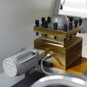 Precio barato Torno Cnc Horizontal Procesamiento de metales Husillo avanzado Herramienta automática Máquina de torno de alimentación