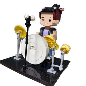 吉仔儿童定制礼品DIY积木塑料动作人物玩具造型定制玩具礼品 - Product Image 1