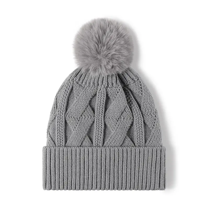 Chapéus de inverno de designer de luxo em fibra acrílica para mulheres, gorros unissex de tricô, gorros de pompom quente