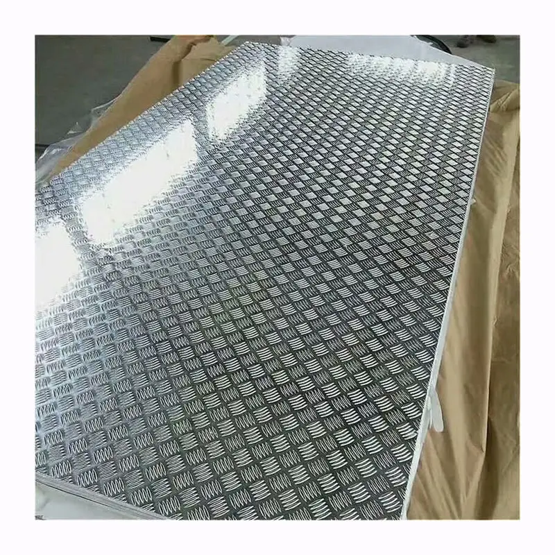 Antiscivolo 5 barre 1050 5052 3003 lamiera di alluminio goffrata diamantata per pavimento